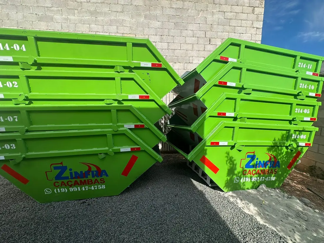 Caçambas de 4 m³ e 5 m³ da Zinfra Caçambas em Campinas
